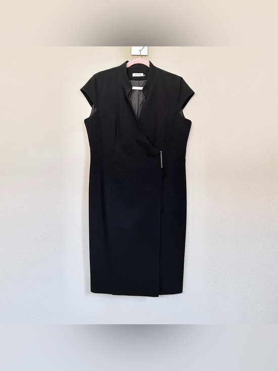 Calvin Klein Dresses & Skirts - Classic Black Cap-Sleeve Sheath Dress